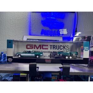 M2 Machines Hauler GMC 73 GMC Sierra 3500 & 76 GMC Sierra Grande 15 custom